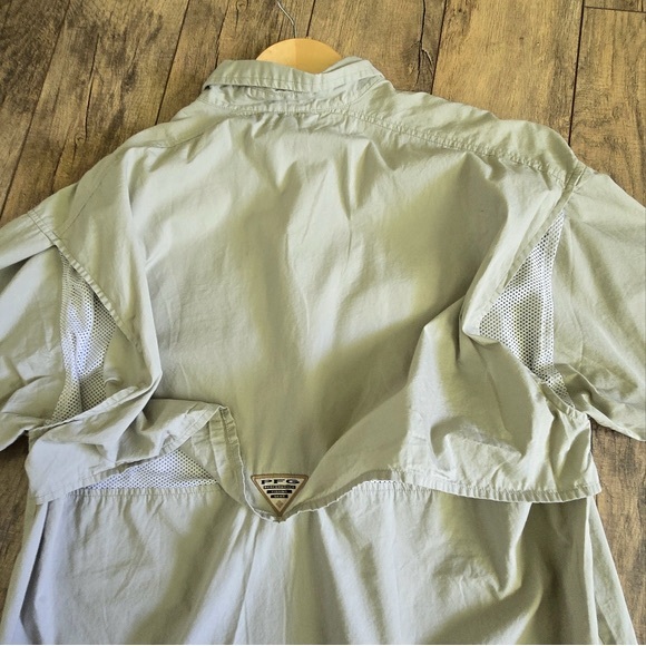 Columbia PFG Performance Fishing Gear Mens Large Tan Outdoor Adventure Shirt - Picture 5 of 11